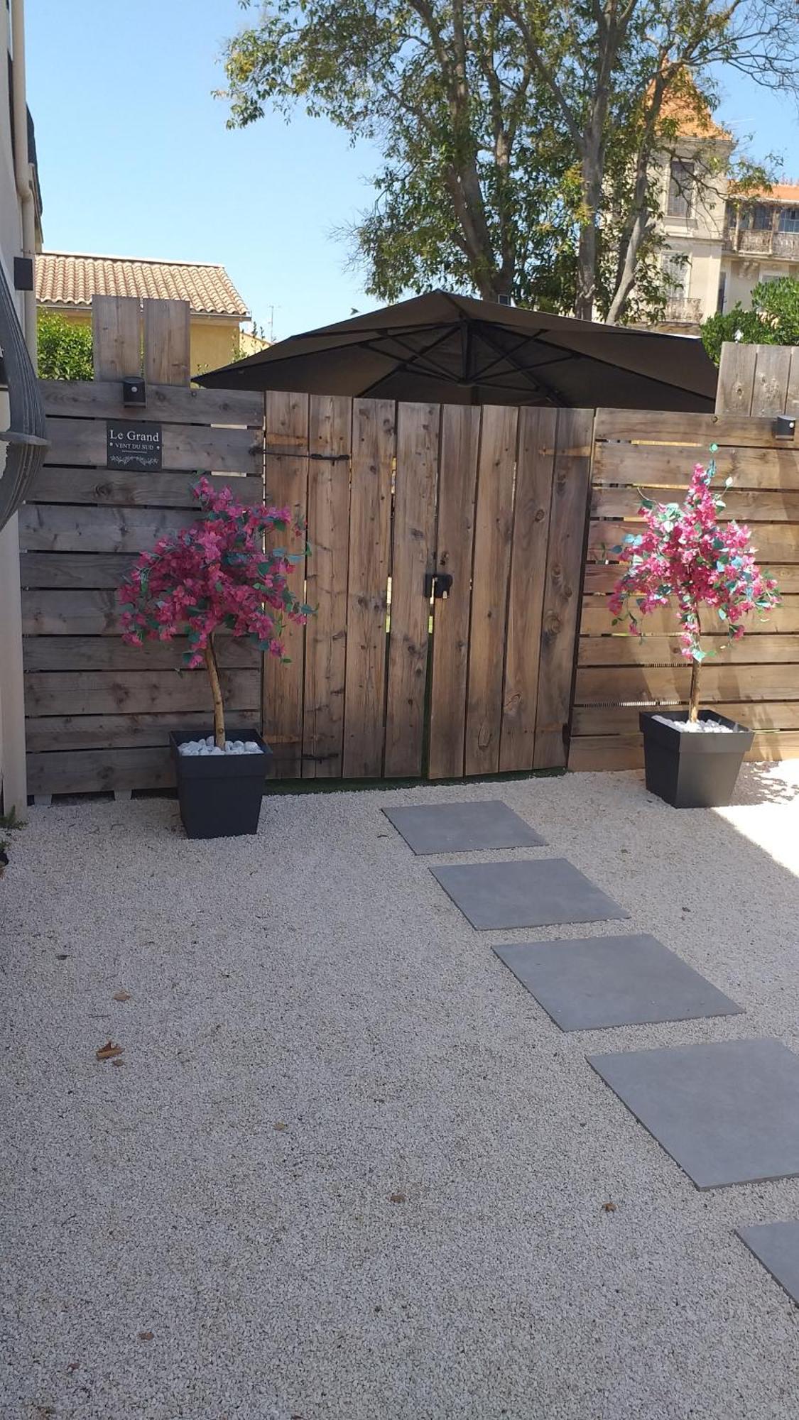 Magnifique appartement 2 chambres avec 50 m2 de jardin privatif La Crau Extérieur photo
